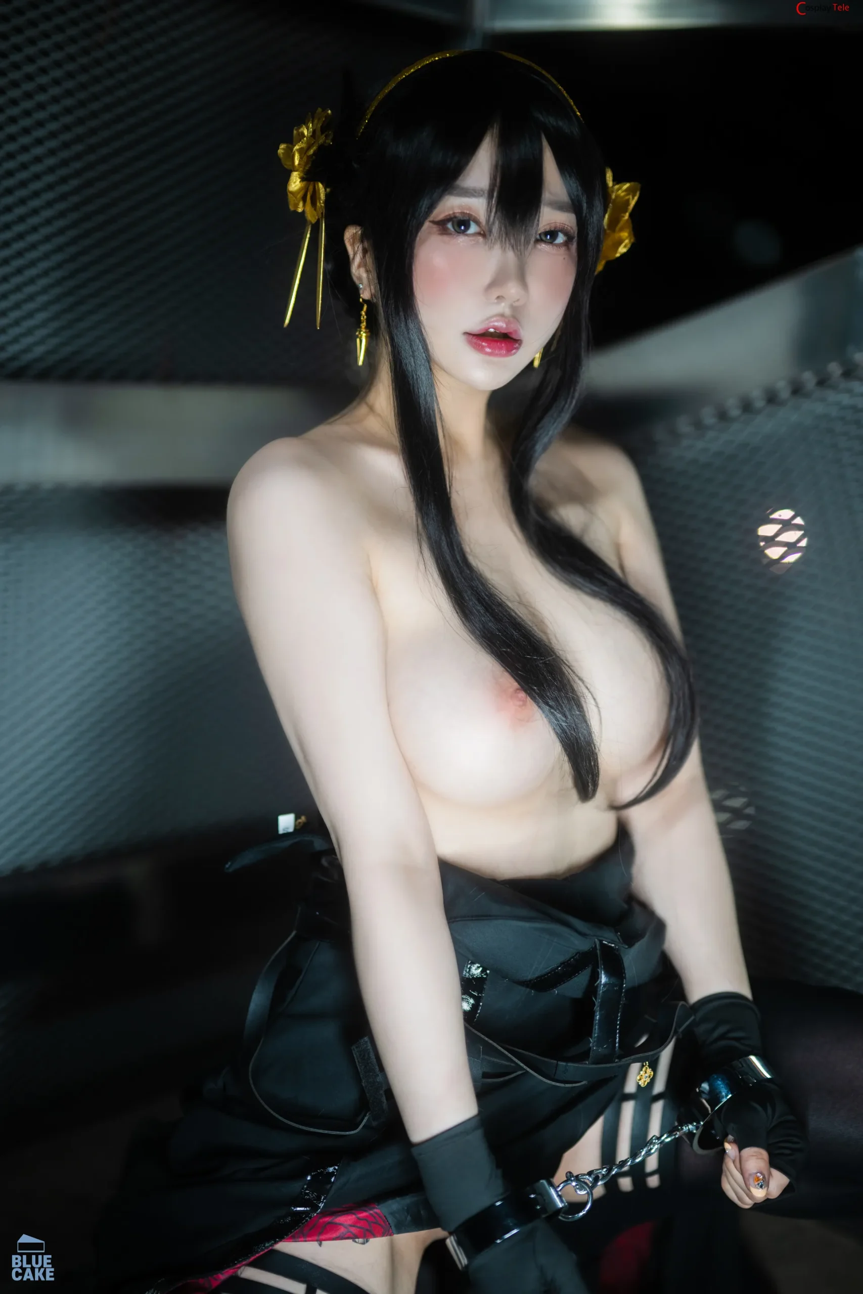 DJAWA Photo %E2%80%93 Son Ye Eun cosplay Yor Forger Spy x Family 62 result scaled 1