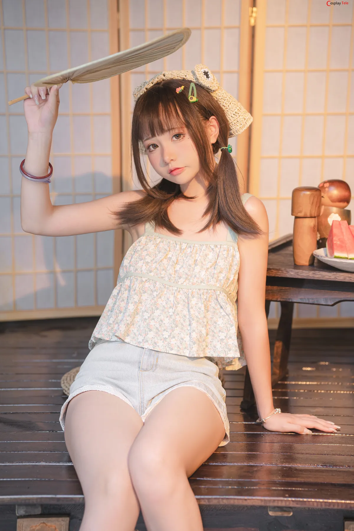 Nekokoyoshi (爆机少女喵小吉) – Small Town Life “106 photos”