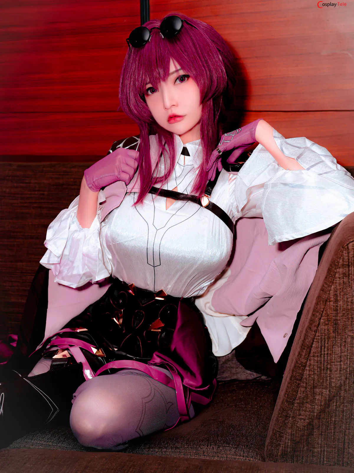 Unknow Cosplayer cosplay Kafka – Honkai:Star Rail “48 photos”