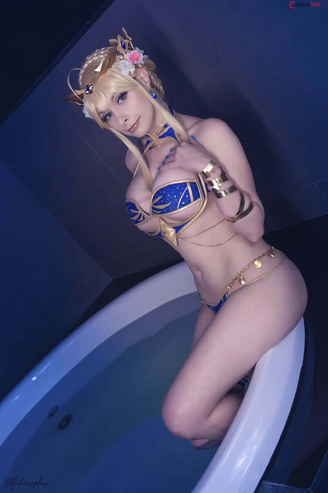 Unknown Cosplayer cosplay Artoria Pendragon Bikini %E2%80%93 FateGrand Order 37 result