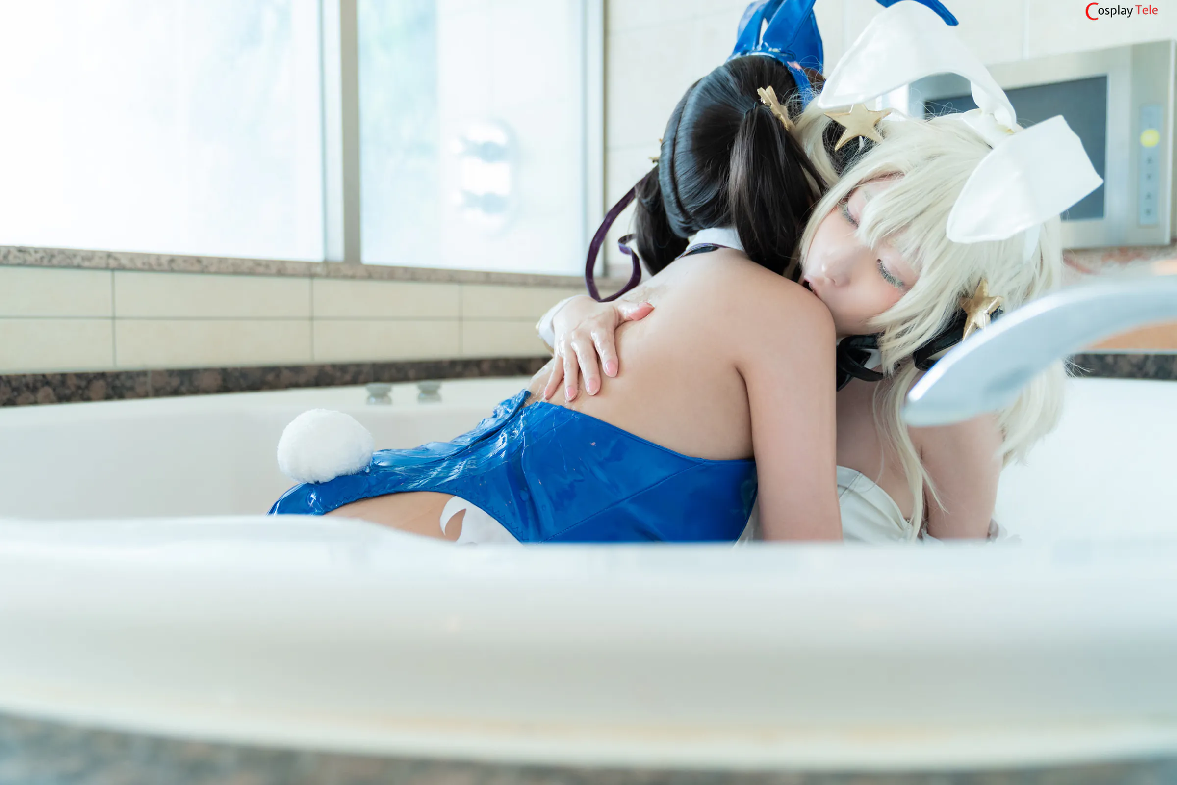 Unknown Cosplayer cosplay Prisma and Illya FateGrand Order 102 result