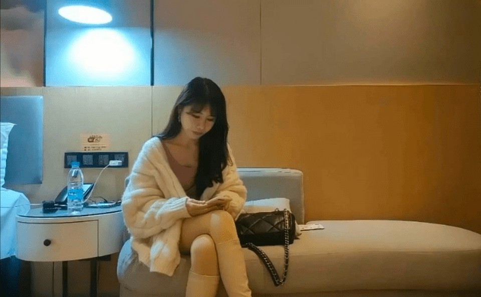 FHSWnfEN2JVh0et-xb-542.jpg